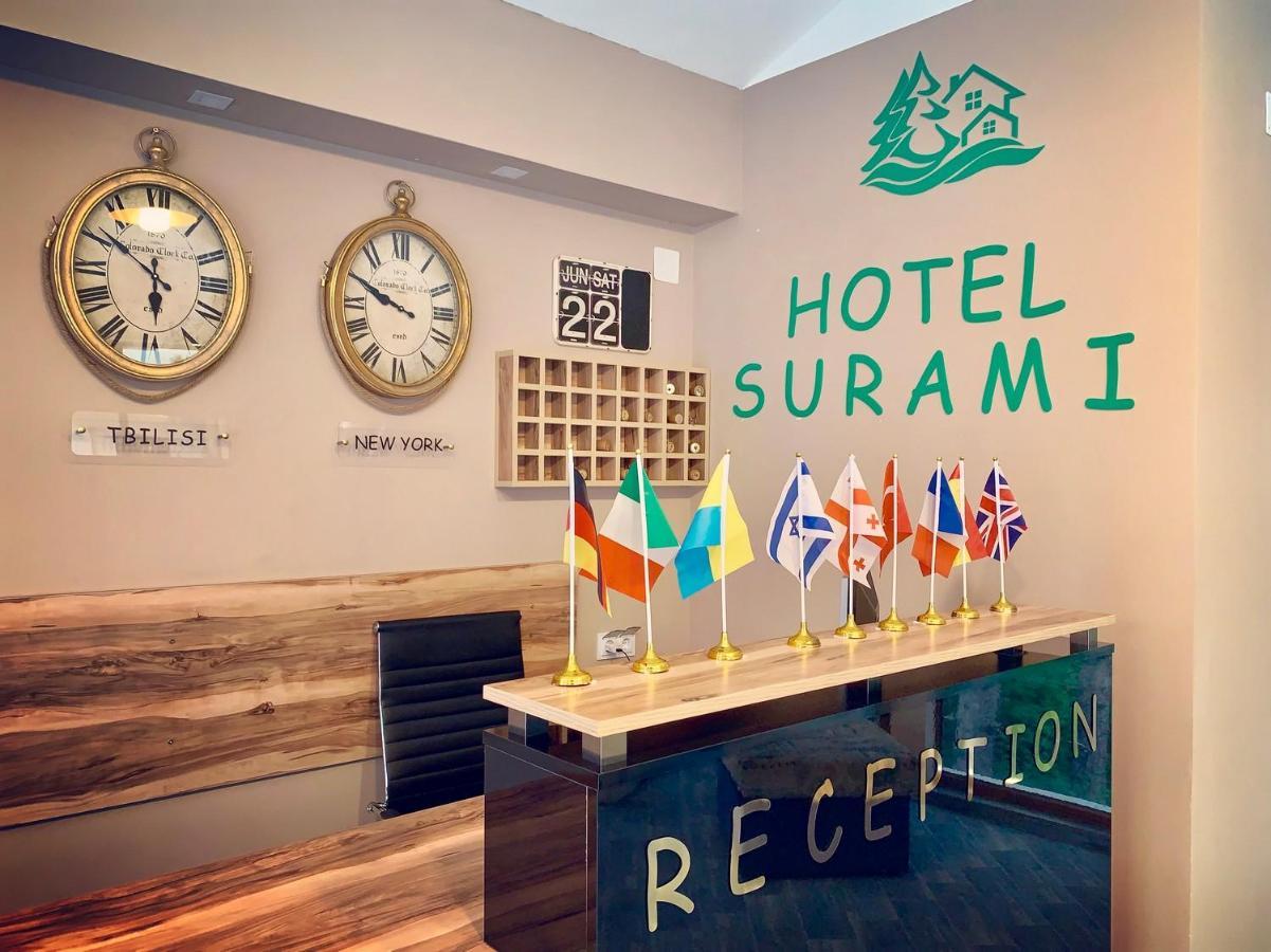 Hotel Surami 外观 照片